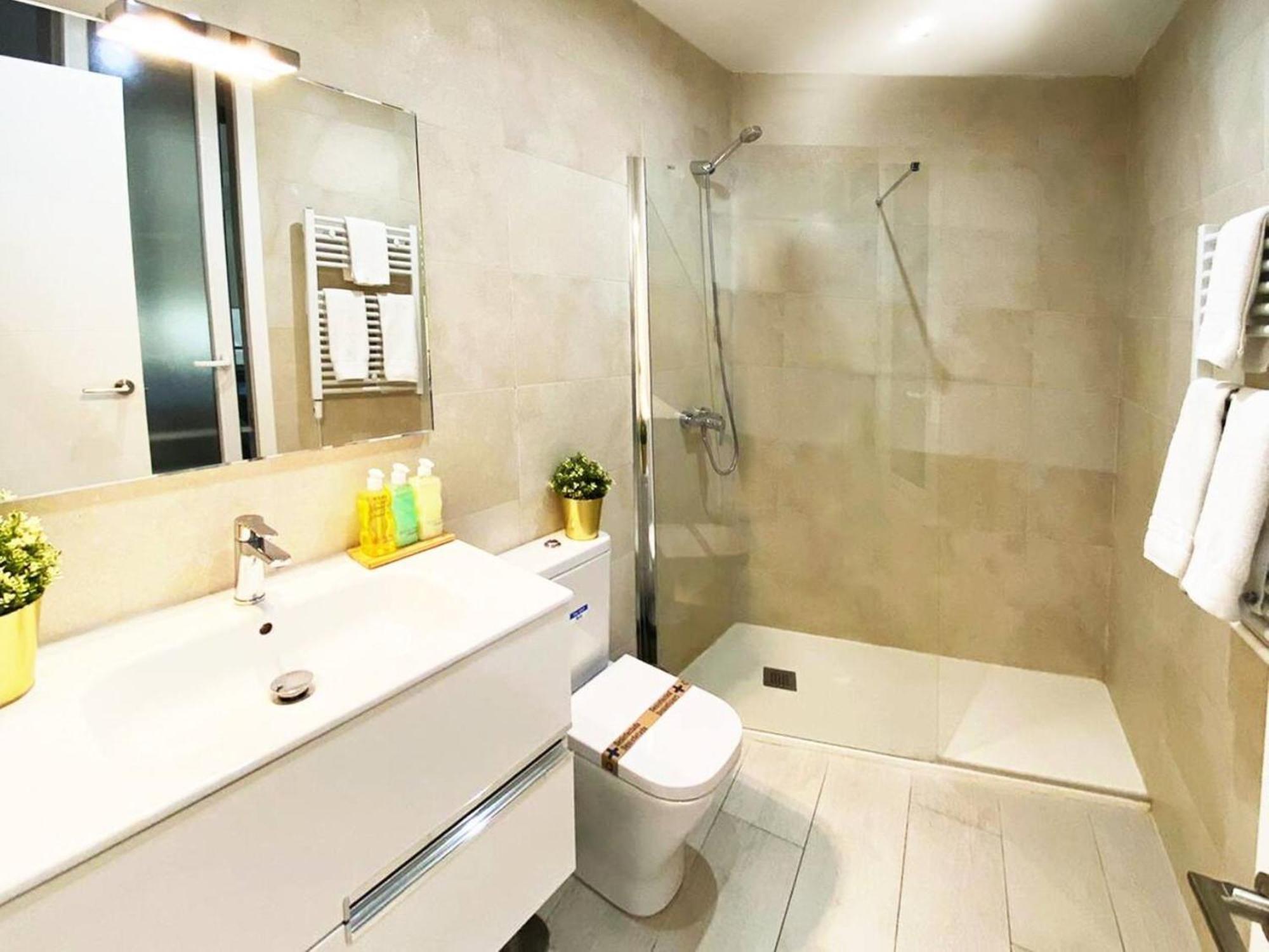 Apartamento De Diseno En Plaza Mayor Madrid Eksteriør billede