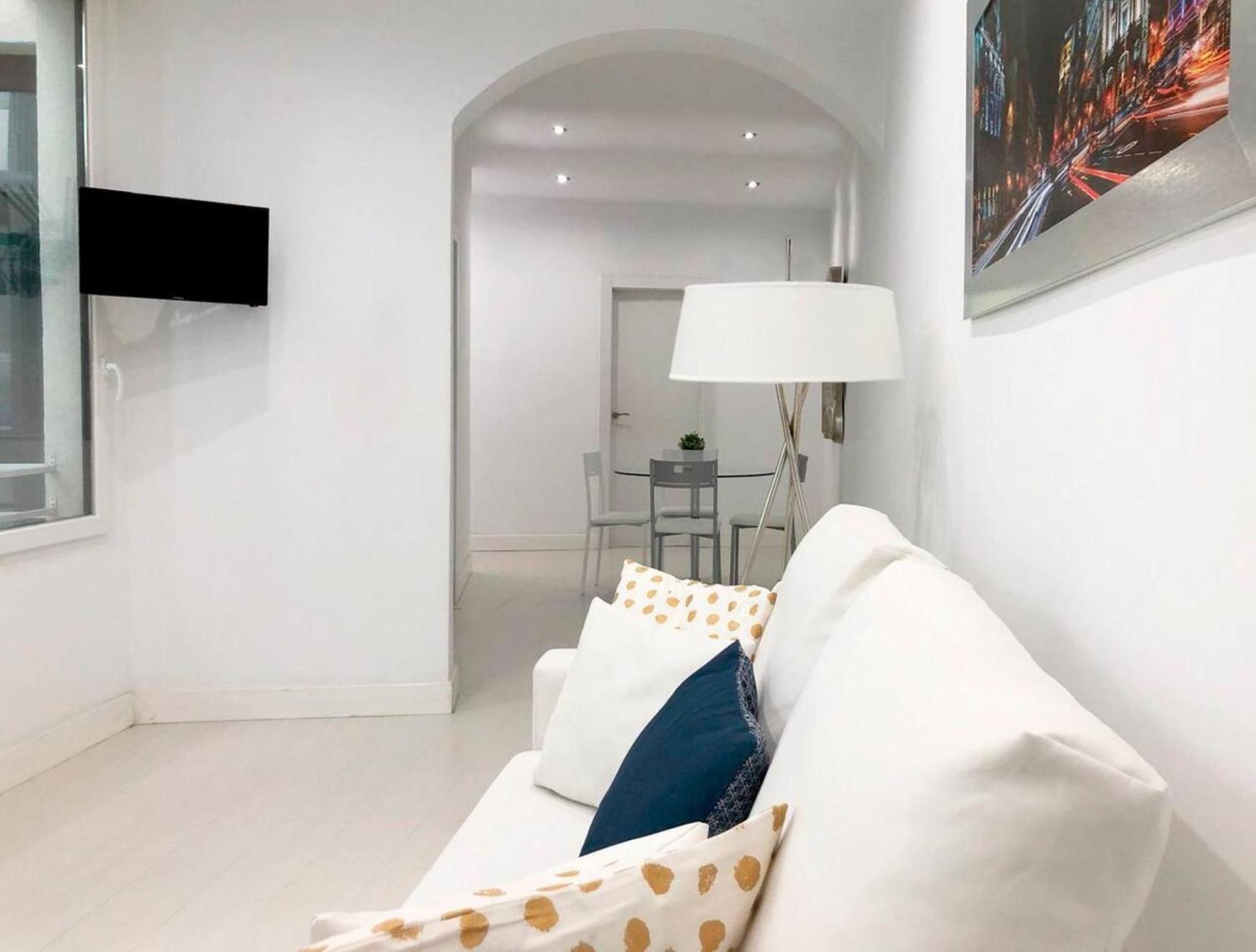 Apartamento De Diseno En Plaza Mayor Madrid Eksteriør billede